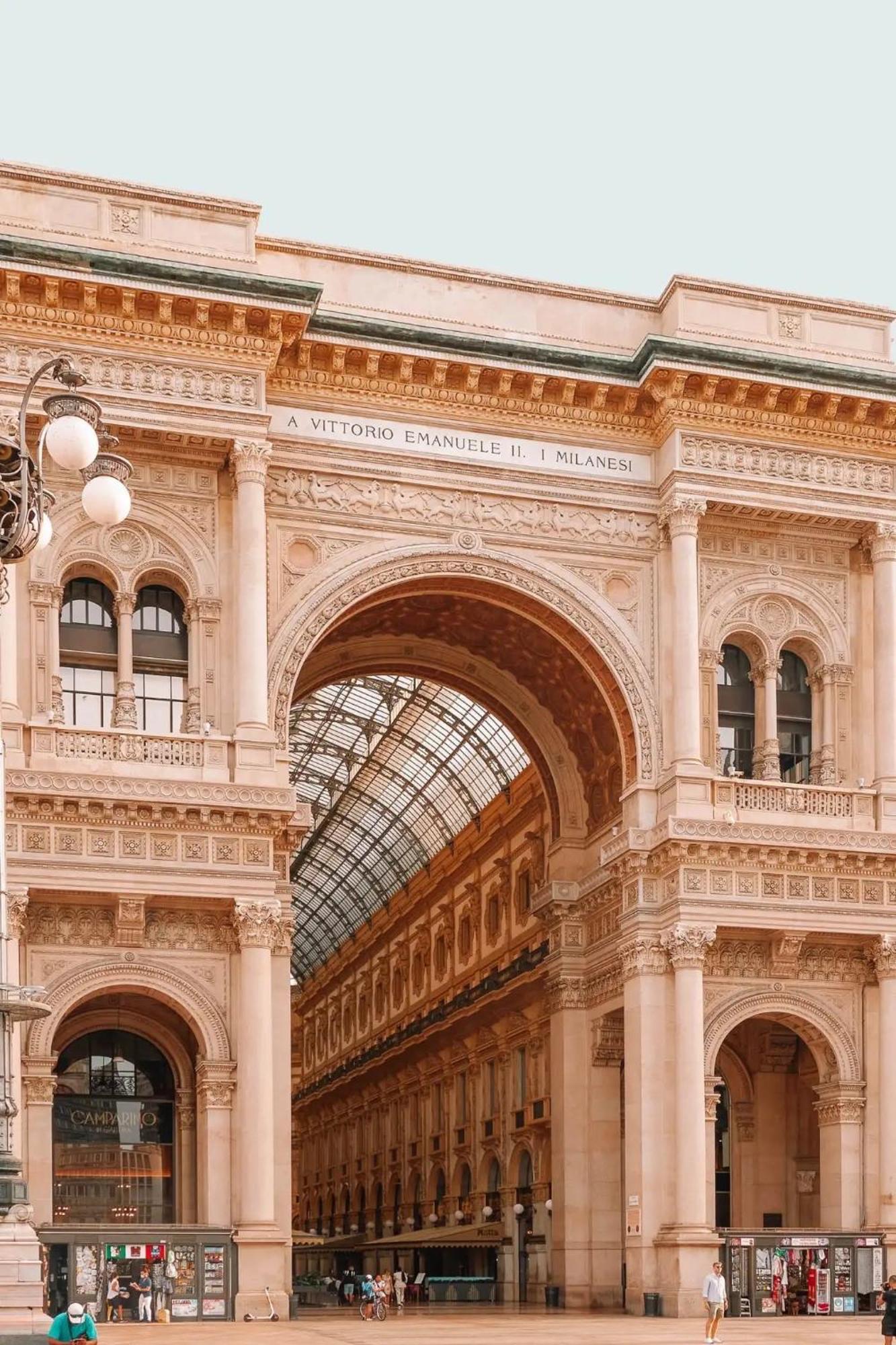 The Boutique Houses - Iconic Suite In Galleria Duomo With Private Parking ميلان المظهر الخارجي الصورة